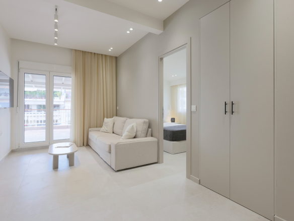 Renovated Apartment in Voulgari